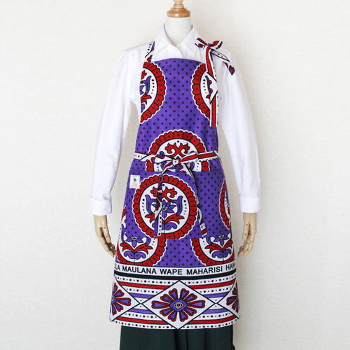 カンガのエプロン（花柄）エプロン アフリカ布 母の日 ギフト 春の超早