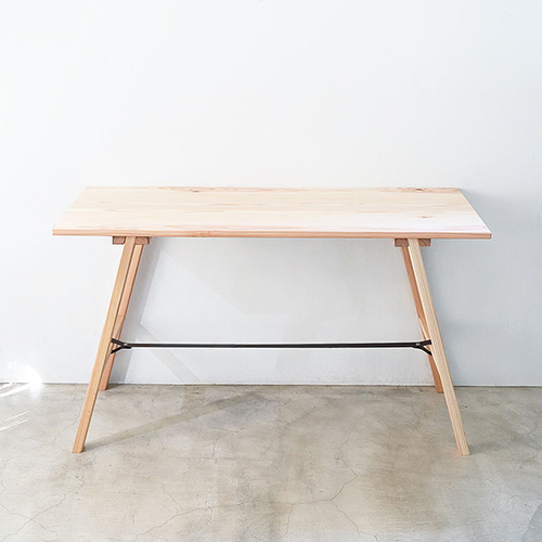 杉無垢材のナチュラル天板』の組み立て式ワークテーブル 組み立て簡単