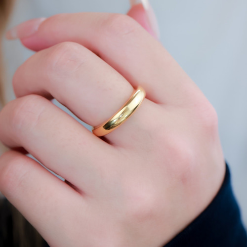 輝きが美しい！ 18金 K18 YG イエローゴールド シンプル 甲丸 リング 楽天市場】指輪 18金 イエローゴールド 甲丸リング 幅3.5mm 財務省