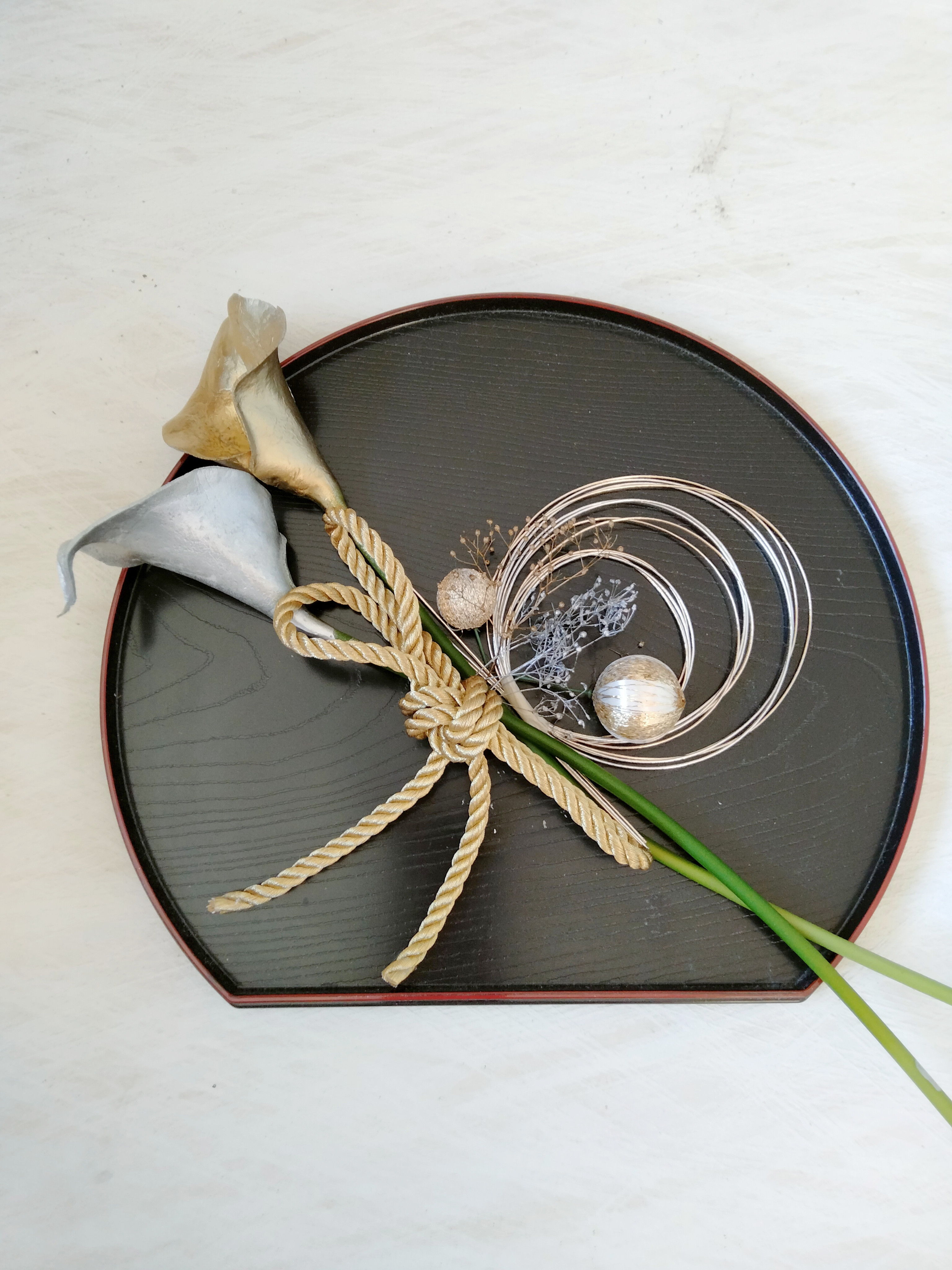 成人式髪飾り 　結婚式　卒業式　卒業式髪飾り　ウェディング　水引　玉かんざし　和玉　タッセル　紐アレンジ　カラー