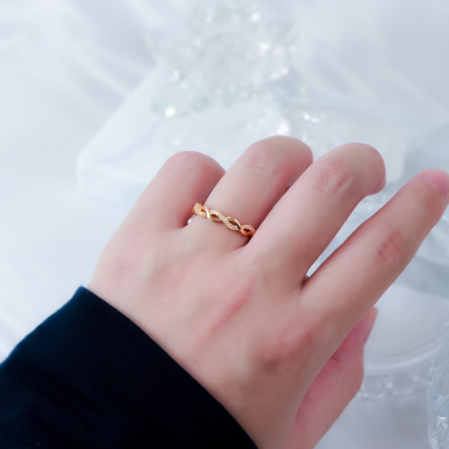 MR264】YG うねうねリング CZダイヤモンドのオープンリング