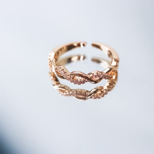 MR264】YG うねうねリング CZダイヤモンドのオープンリング