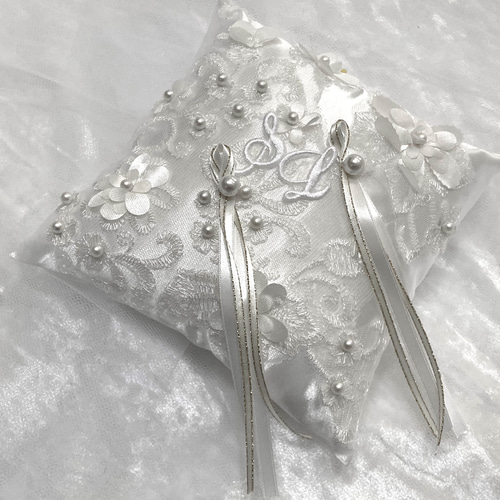 ビーズ刺繍カボション☆パール×チュールリボン パールビーズ/立体的なフラワーモチーフ/刺繍を施したチュール／サテン