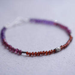 2 Different Type of Garnet&Amethyst Bracelet 第4張的照片