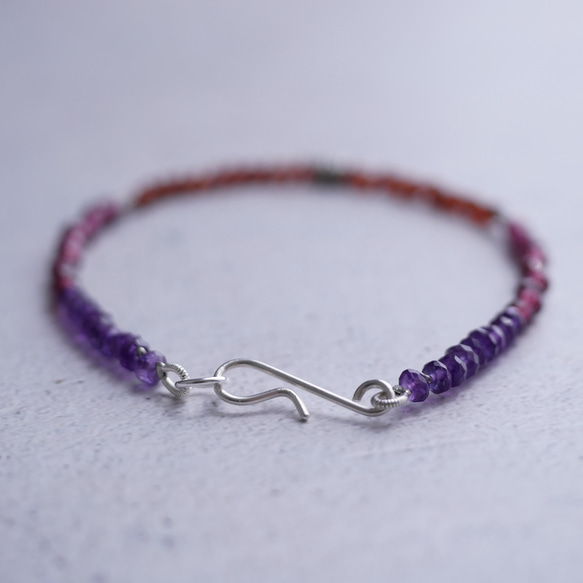 2 Different Type of Garnet&Amethyst Bracelet 第2張的照片