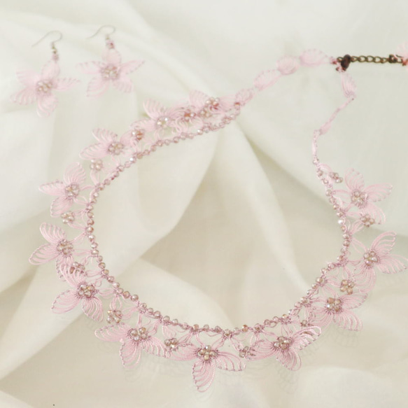 OYA Needlelace Necklace [STELLA] Foggy Rose 第6張的照片