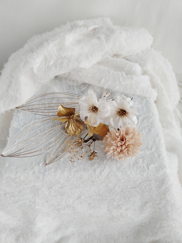 水引細工・鶴の羽と林檎の花の和装ヘアアクセ　着物ヘアアクセサリー　髪飾り　タイトシニヨン　シニヨンヘア　成人式　結婚式　 9枚目の画像