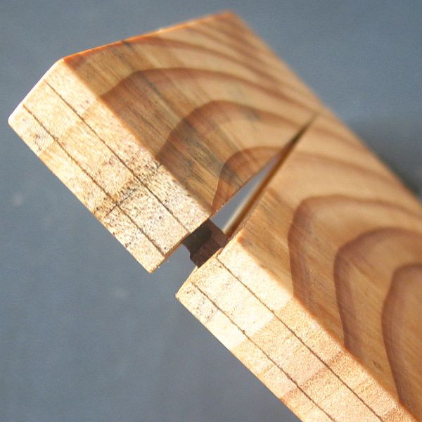 【松】　木製名刺入れ　年輪模様が綺麗【即日発送】