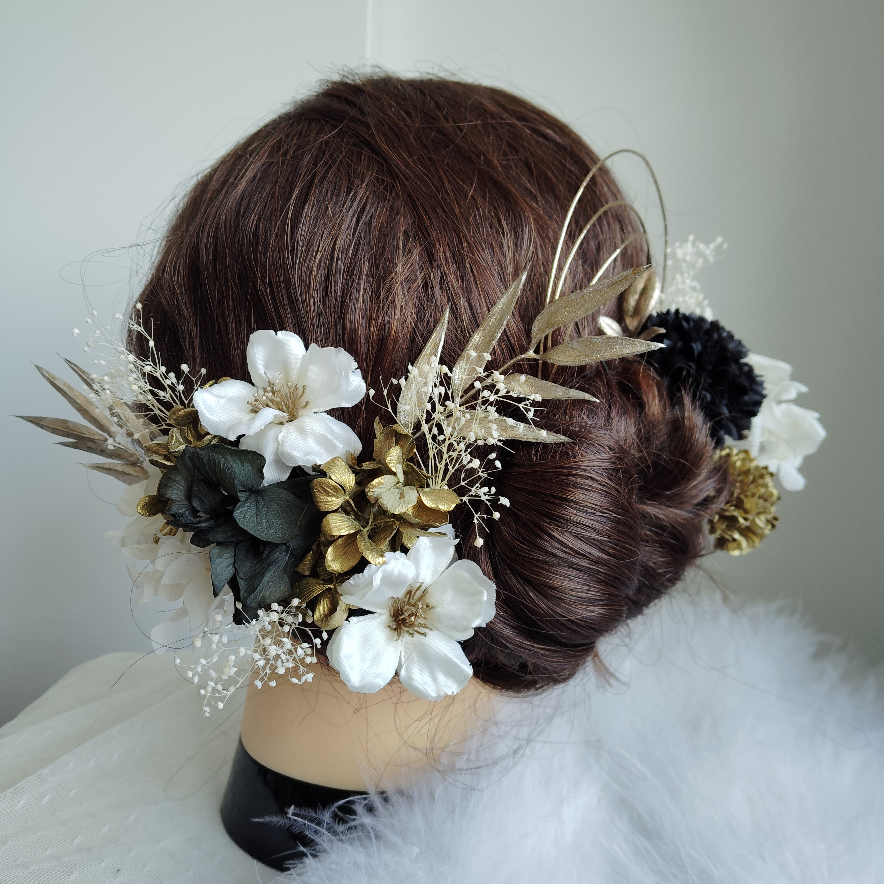 春静＿＿林檎の花の髪飾り　卒業式　成人式 　結婚式　髪飾り 　色打掛　黒振袖　黒着物　黒袴　和装　黒白金