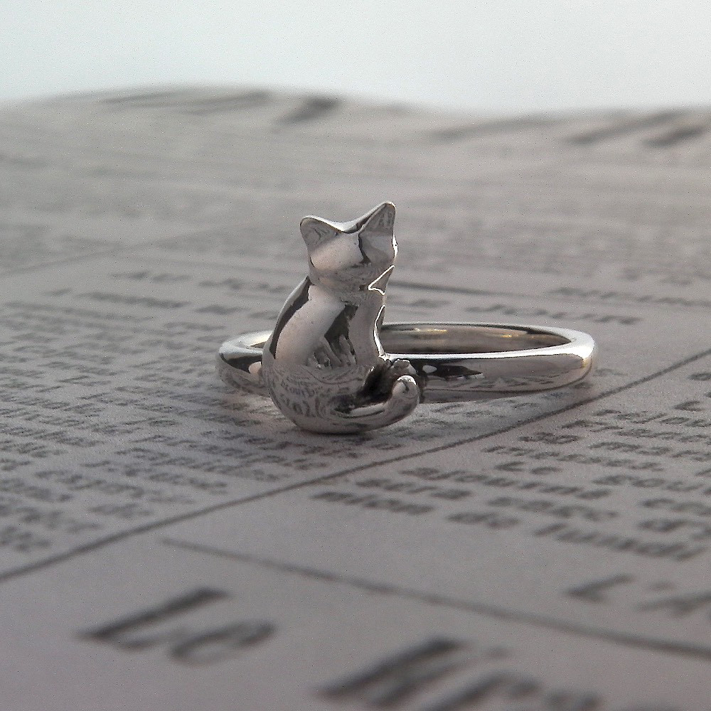 みかえりねこ シルバーリング