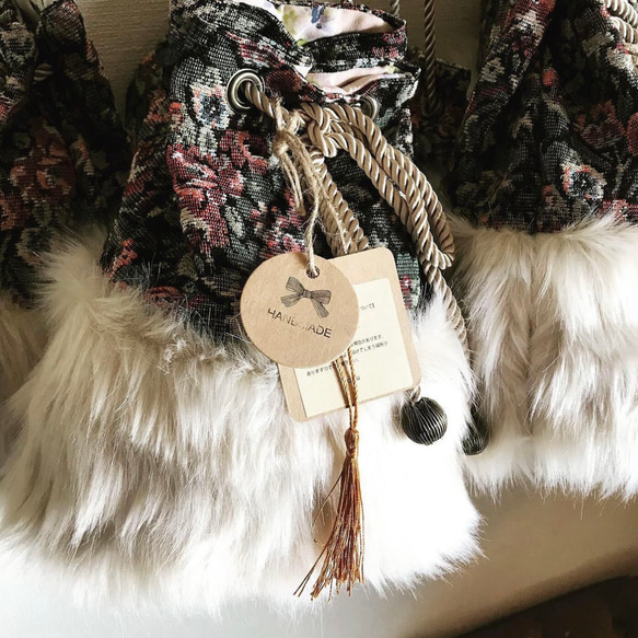 [11/26再次上架]毛皮包「Tapestry Gobelin」和溫暖毛皮抽繩迷你肩包蓬鬆冬季包 第11張的照片