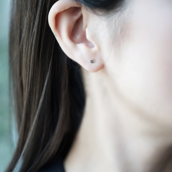 海藍寶石 3mm 14KGF 耳釘 ～Marianela 第3張的照片