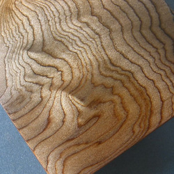 5月誕生木【杉】木製名刺入れ　素晴らしい木目の神代杉 7枚目の画像