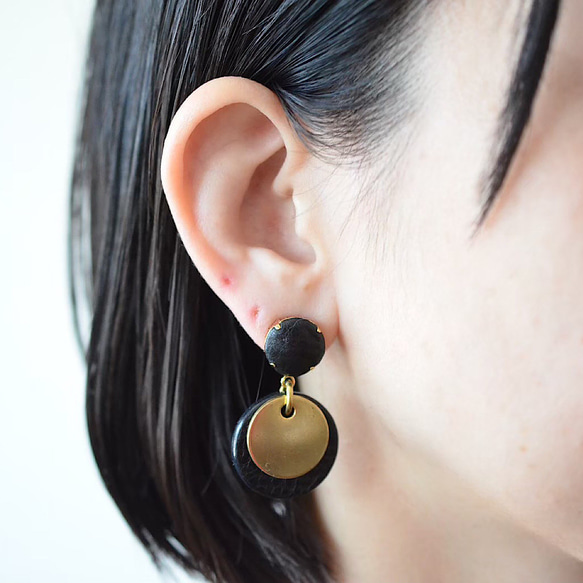 【関税込み】Secret of Manna イヤリング & ピアス Double Marble~small~【レザーピアス/イヤリング】 “black