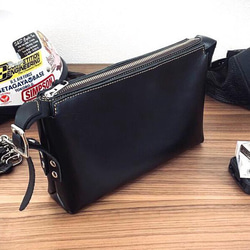 finger belt clutch bag  クラッチバック　ashBlack x MatBlack 1枚目の画像