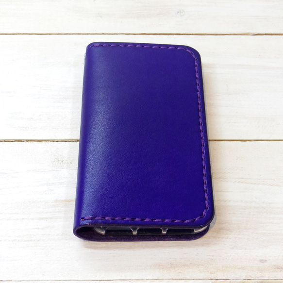 シンプルなふたつ折り牛革レザーケース iPhone,Android 多機種制作 スマホケース 手帳型 パープル 紫色 3枚目の画像