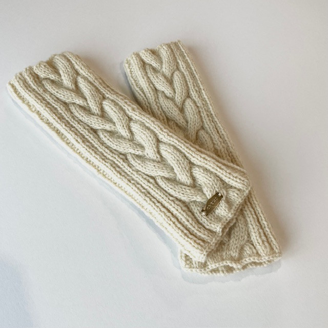 アラン柄　ニットアームウォーマー　オフホワイト