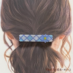 ビーズのお花バレッタ・Ｍサイズ(18-2-2) 8枚目の画像