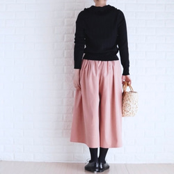 軽くてあったかい　春先まで着られる　コーデュロイ　ギャザーパンツ　スカートパンツ　おとなピンク　桜の季節にも 8枚目の画像