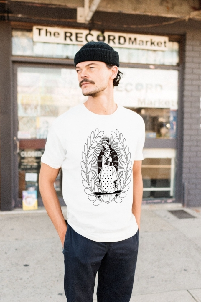 virgin mary　at17　( １７才の聖母のTシャツ ）【 シルクスクリーン 】