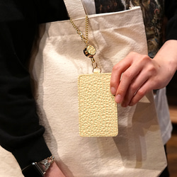 メロンなリール付き定期入れ（夕張メロン／クラウンメロン）｜牛革製 12枚目の画像