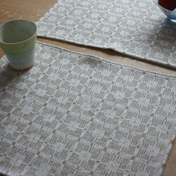 北欧手織りのランチョンマット（ベージュ） 3枚目の画像
