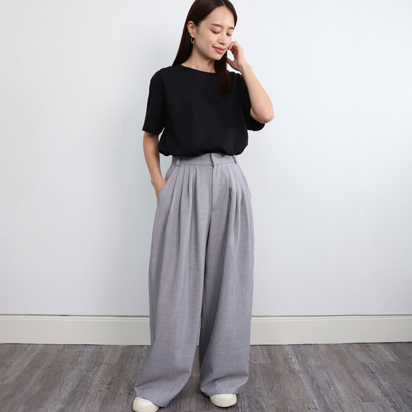 大輪廓T黑色 第5張的照片