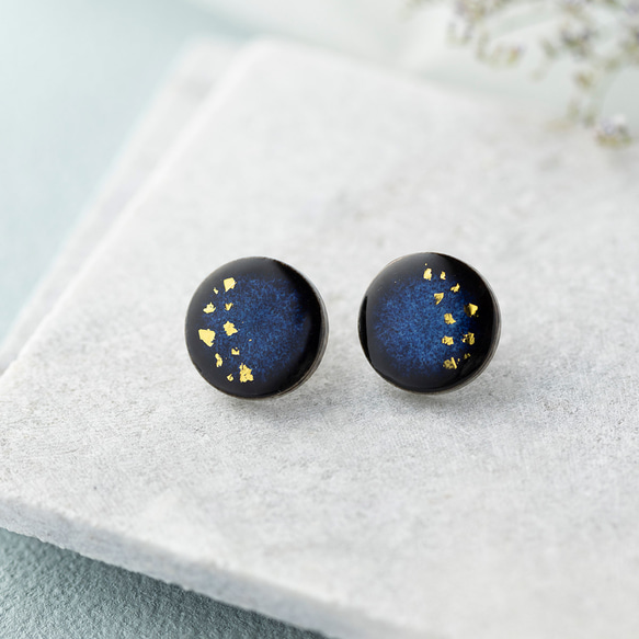 美濃焼 陶器 星屑 ピアス／イヤリング｜藍（あい）ネイビー 丸 ピアス