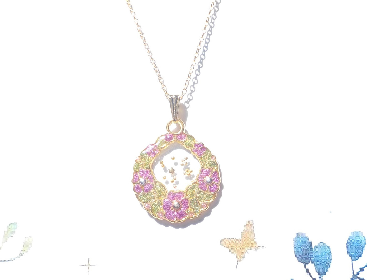 【1305】K☆　レジン　ネックレス　ペンダント　ハンドメイド 1330】レジン ネックレス ペンダント ハンドメイド - メルカリ