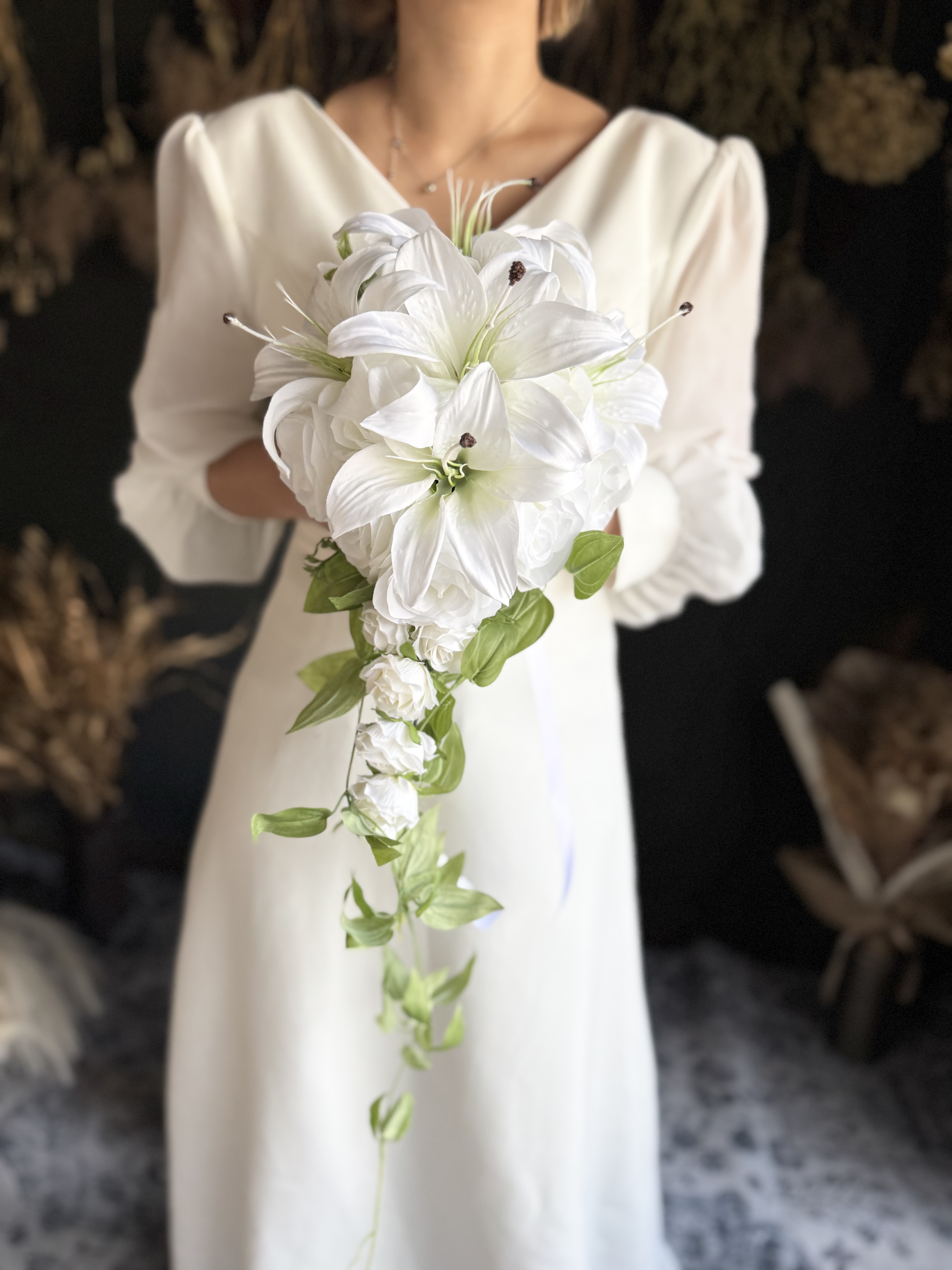 【再販＊人気】カサブランカ×バラのキャスケードブーケ☆