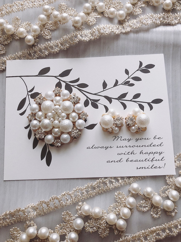 シンプル可愛いビジューブローチ&ピアス セット ポニーフック変更可能