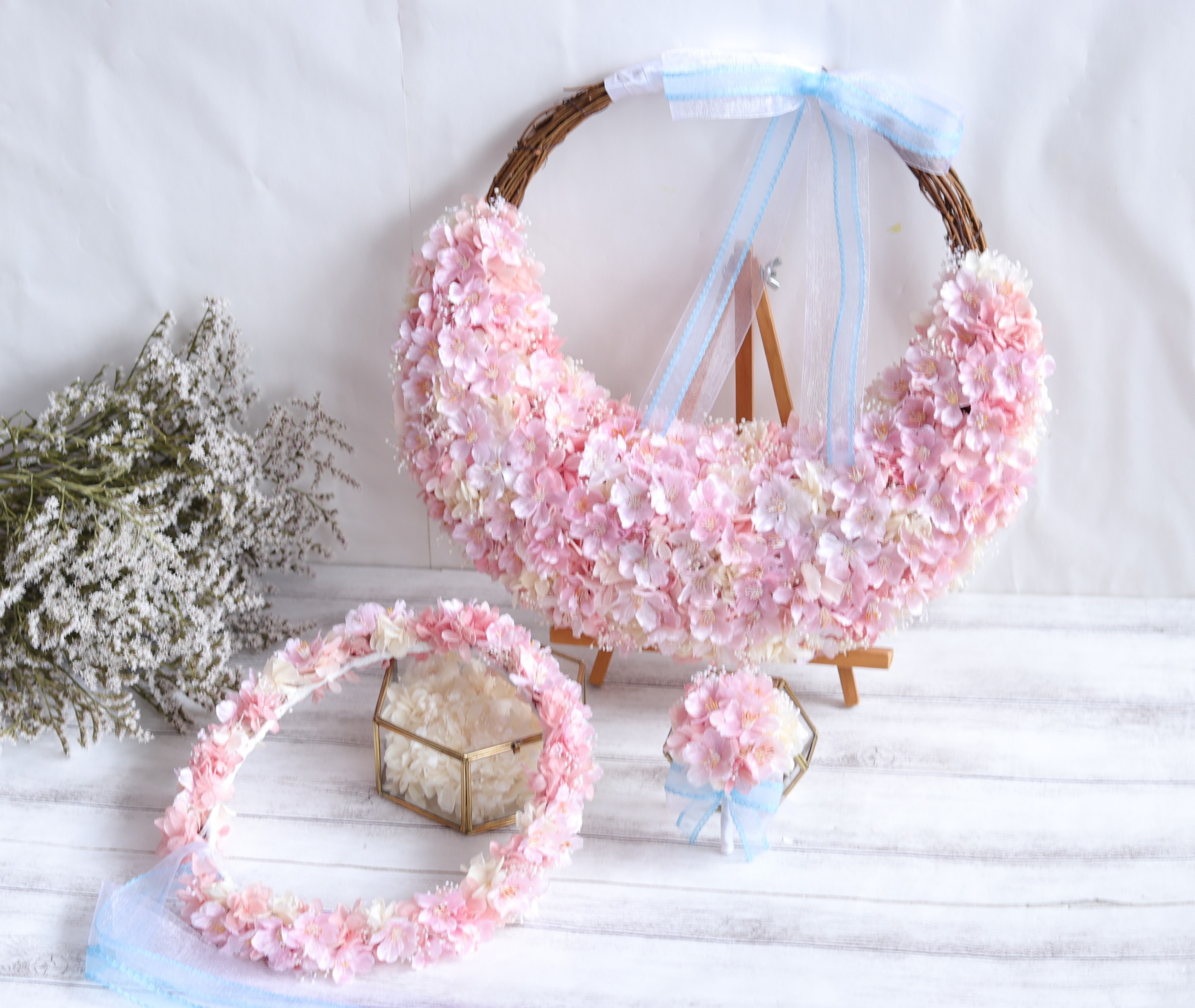桜のハーフリースブーケ＆ブートニア&花冠＊プリザーブド&アーティフィシャルフラワー