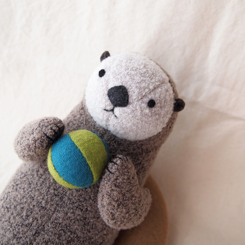 ラッコさん ぬいぐるみ kuzoomiko 通販 6728245｜Creema(クリーマ)