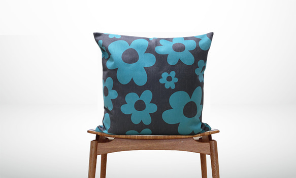 森林靠墊花背深藍色-絲柏香味- 第1張的照片