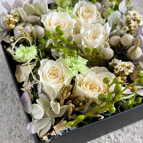 アンティークBoxフラワー❁⃘ アンティークBoxフラワー❁⃘