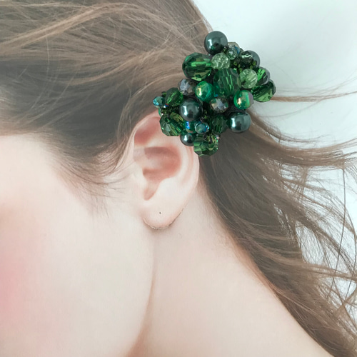 シュシュ  ヘアゴム  ビーズ  春グリーン シュシュ ヘアゴム ビーズ 春グリーン