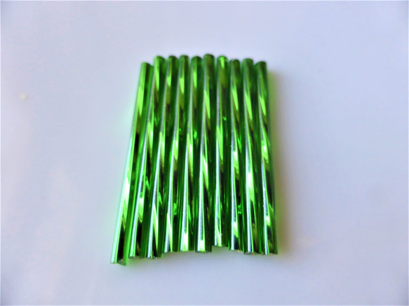 竹　３５ｍｍ　緑　チェコビーズCzech beads10個 1枚目の画像