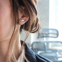 珍珠和櫻花寶石耳環 第5張的照片