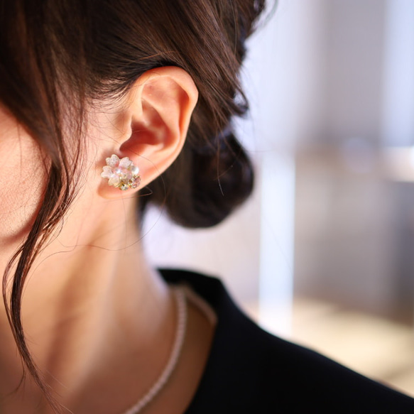 珍珠和櫻花寶石耳環 第7張的照片