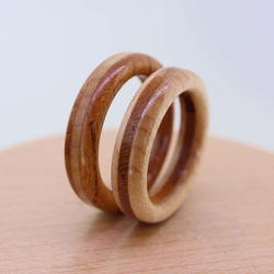 木の指輪 ペアリング 三層【受注生産】カエデ・ケヤキ 対になる配色でペアリングがより楽しめる！ペア（2個）の価格です。 7枚目の画像