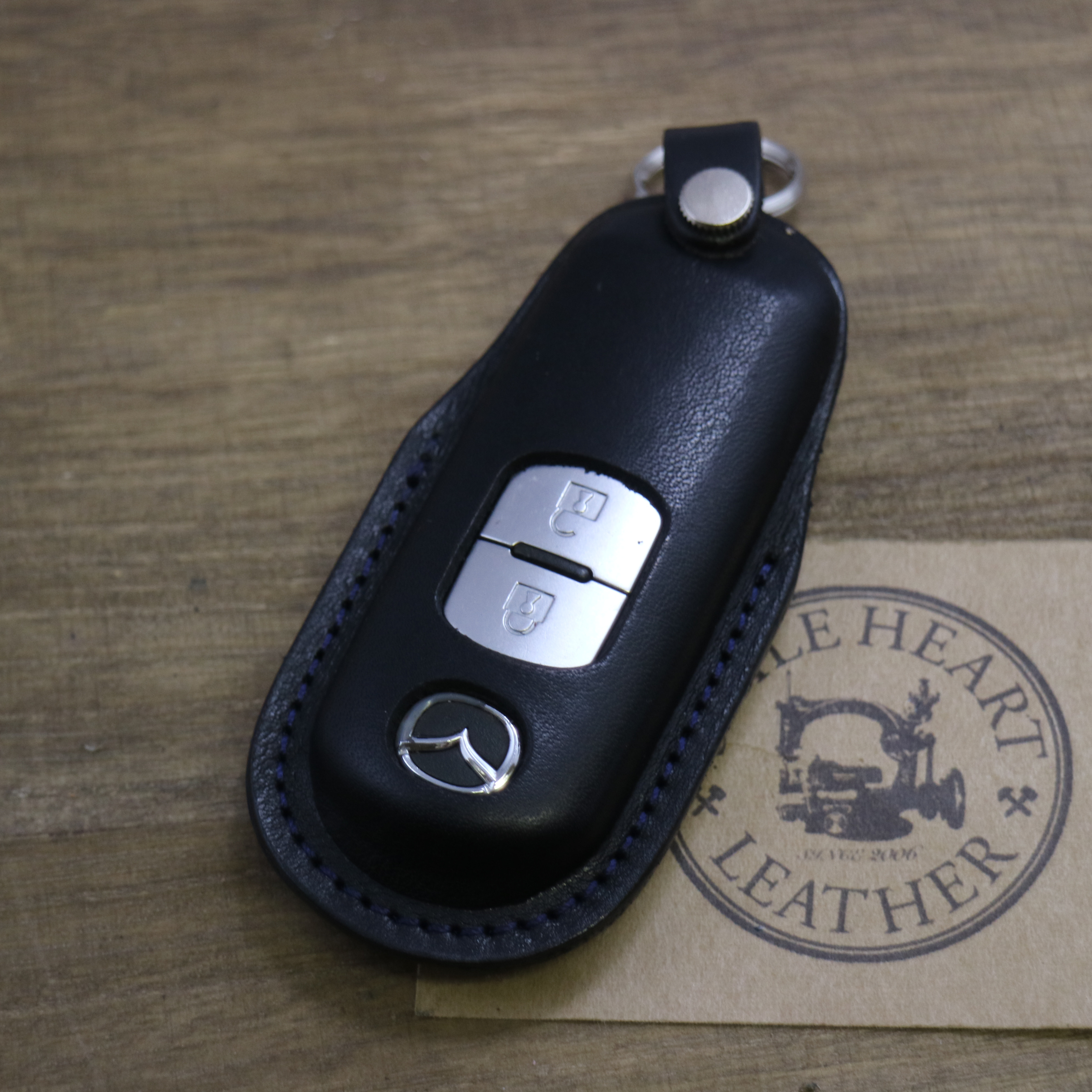 名入れ 無料 スマートキーケース　マツダ　本革  ロードスター CX-3 CX-5 CX-8  等【レザーキースーツ】