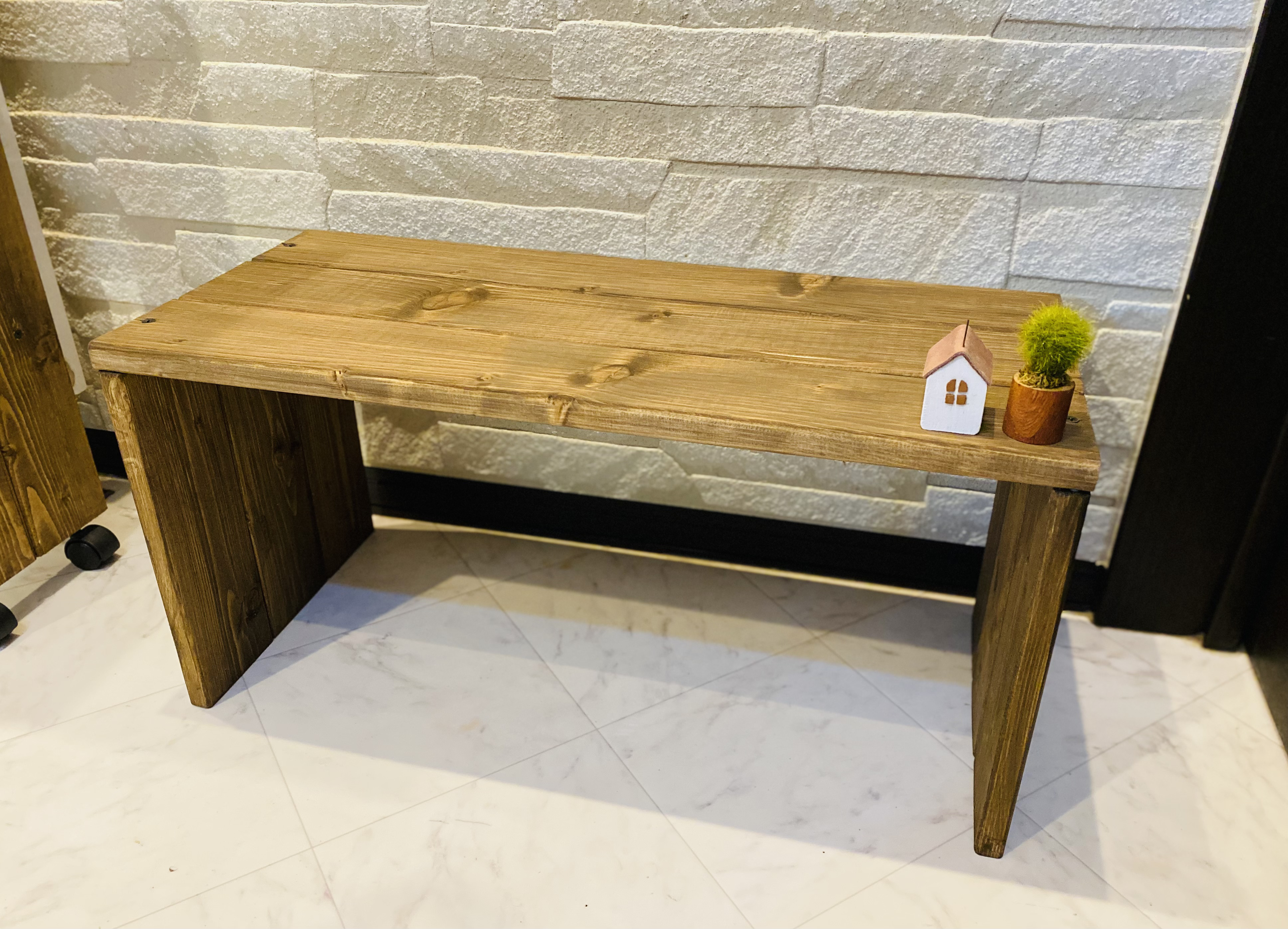 カフェテーブル