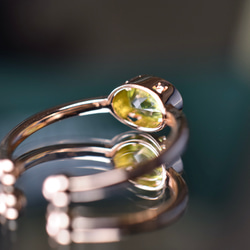 RG04 宝石質 天然 細工製作 碧の宝石 ペリドット 太陽の石 覆輪留 リング 指輪 ピンクゴールド フリーサイズ 5枚目の画像