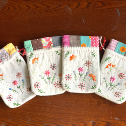 野の花刺繍のパッチワーク巾着 9枚目の画像