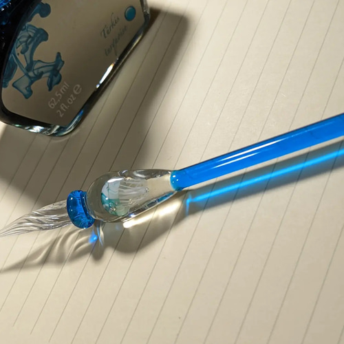 ご好評につき再販68】a_beeの気まぐれ水中くらげのガラスペン・青