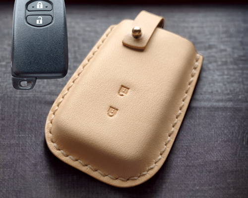 トヨタ純正スマートキー　アクア　プリウス [!80]　20個 トヨタ純正スマートキー20個セット プリウスZVW30系 アクア トヨタ車