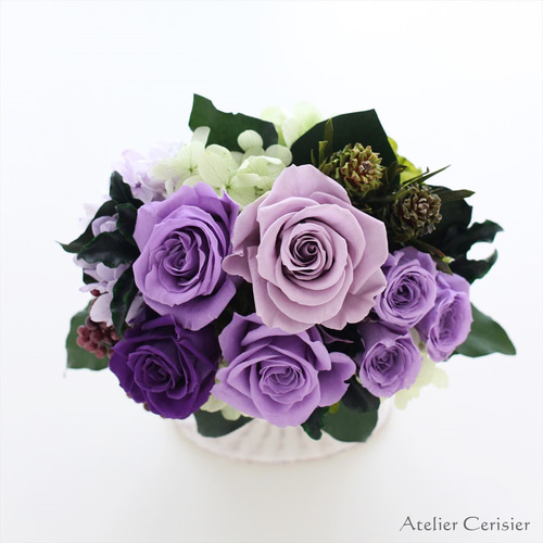 シリウス✩*॰¨̮です。プリザーブドフラワー プリザーブドフラワー＜ララ＞パープル 紫 バラ ローズ #1【お祝い