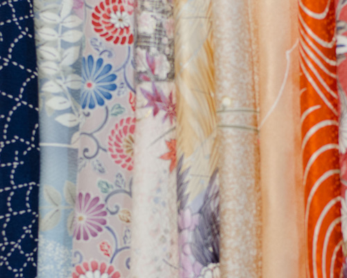 正絹 着物はぎれ10枚セット② 柄生地ミックス 和小物、つまみ細工に