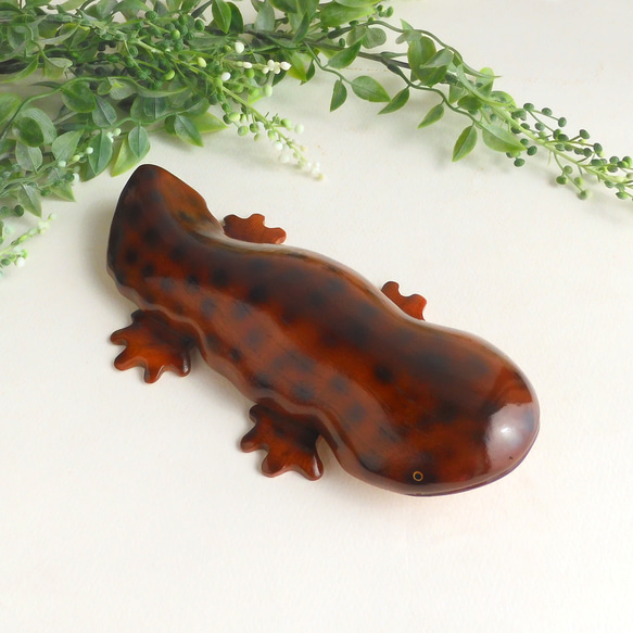 オオサンショウウオ（★台付き）giant salamander / wood figurine 3枚目の画像