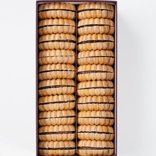 不朽最中 小20個入】創業98年変わらぬ老舗伝統の味 自家製餡の最中